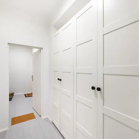 Solec Mystical Riverside