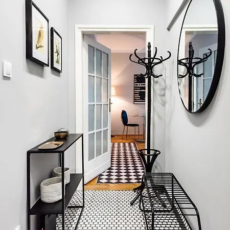 Solec Mystical Riverside *